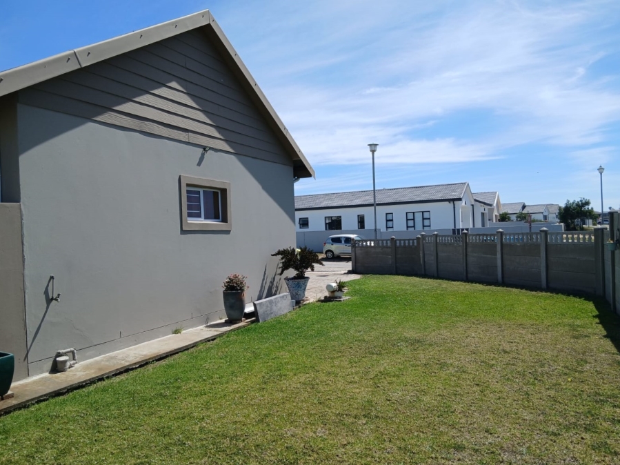 2 Bedroom Property for Sale in Fountains Estate Eastern Cape